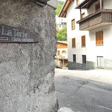 Casa Vacanze La Torre Malonno Екстериор снимка